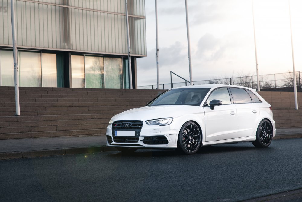 Eibach Tieferlegungsfedern Gewindefedern exklusiv für Audi A3 Typ 8V (Sportback) Facelift 